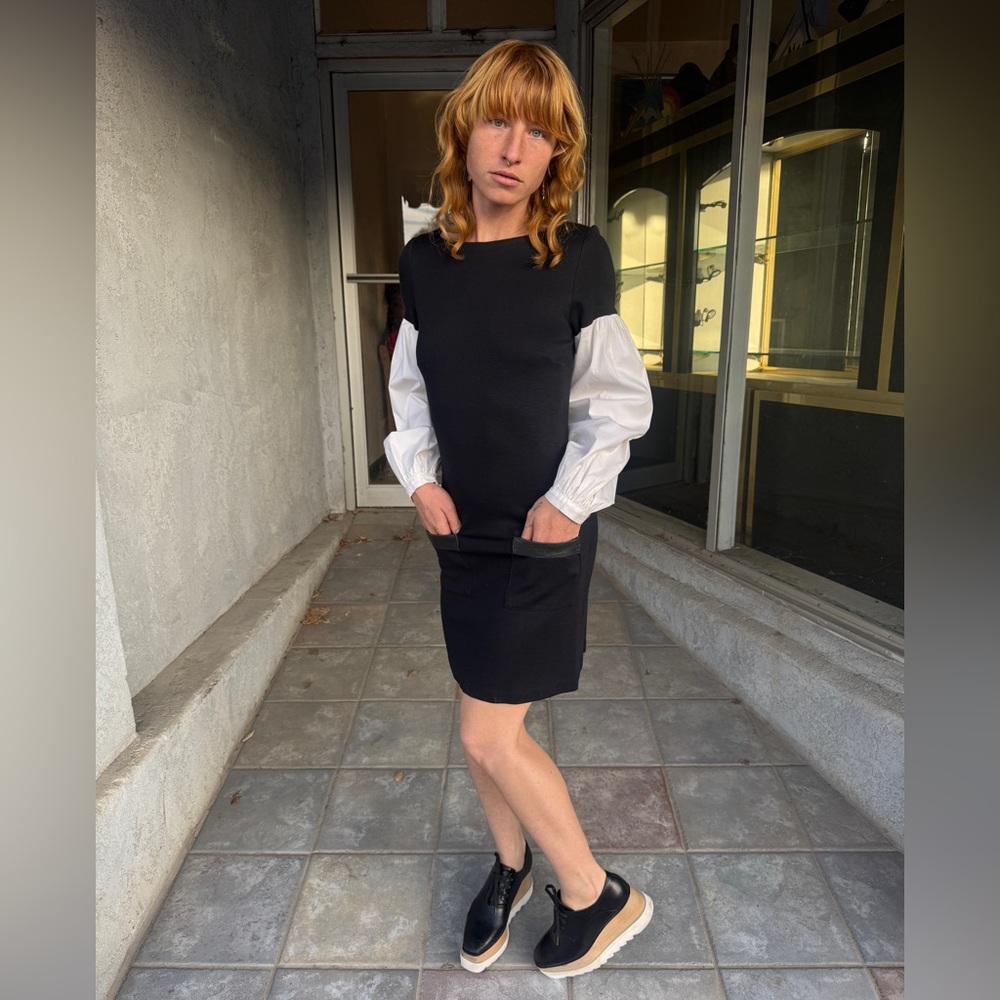 Odessa Size 4 Black & White Puff Sleeve Shift Dress | Made in USA | 100% Rayon